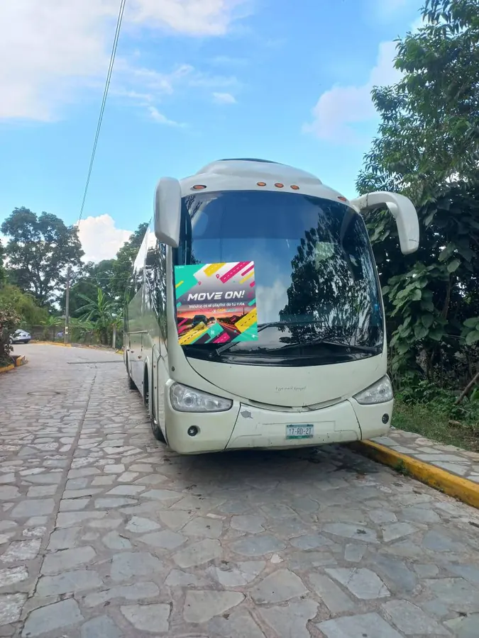 Autobús Move On visto de frente